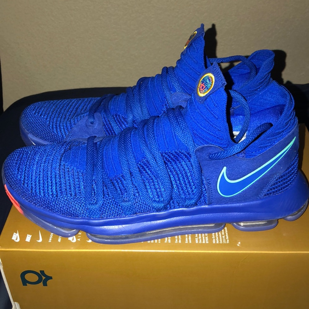 KD 10 The Town
